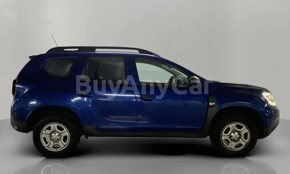 Vehicle photo 4