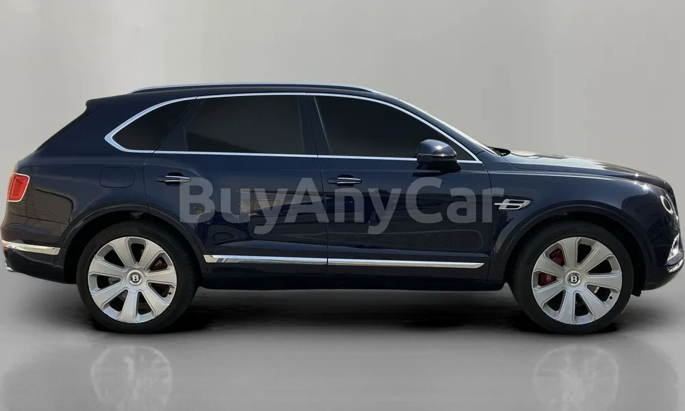 Vehicle photo 3