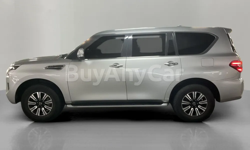 Vehicle photo 4