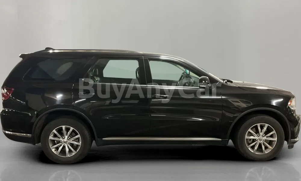 Vehicle photo 3