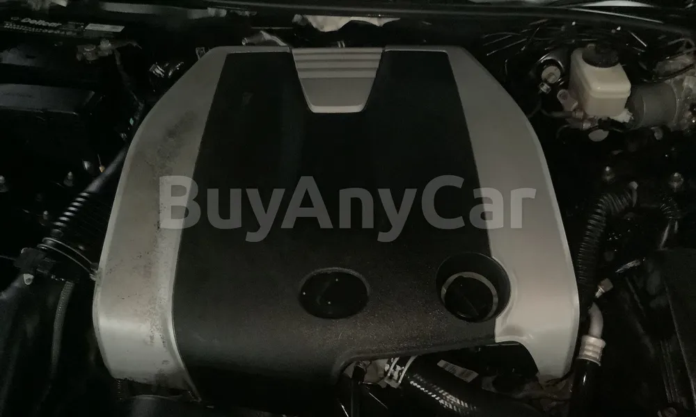 Vehicle photo 6