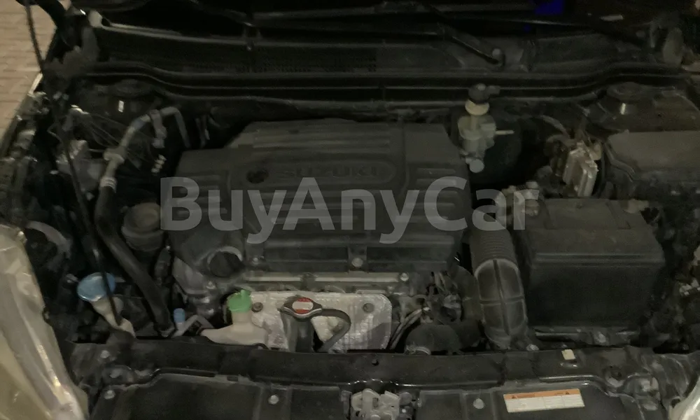 Vehicle photo 6