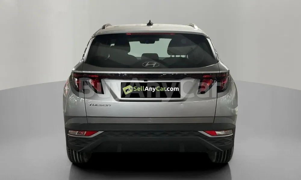 Vehicle photo 2