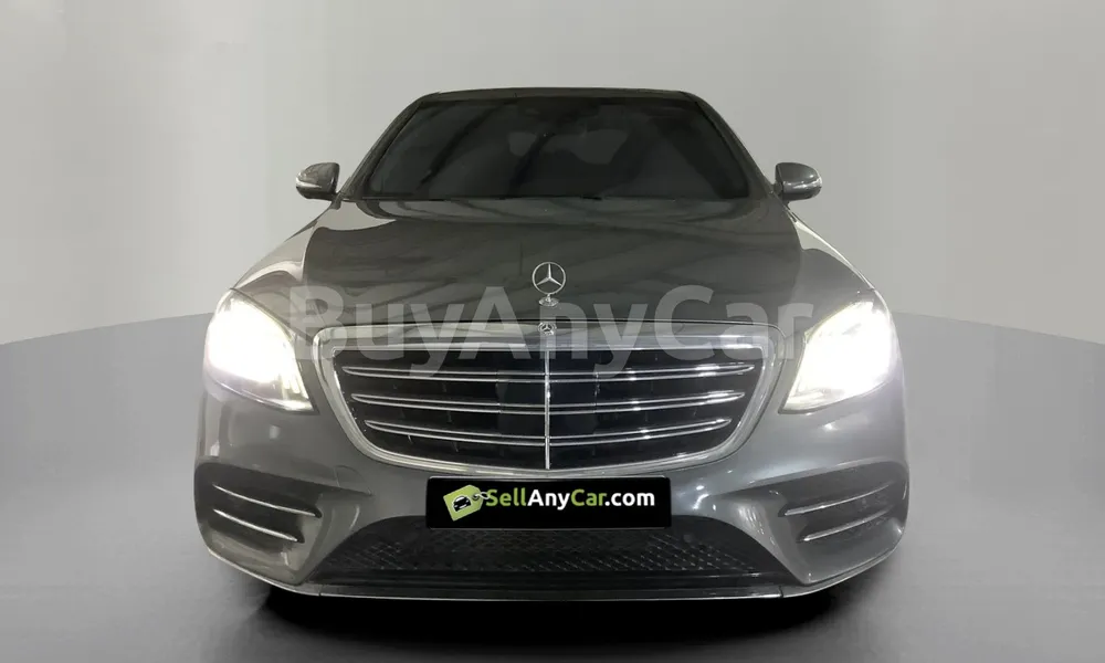 Vehicle photo 1