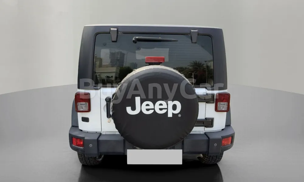 Vehicle photo 2