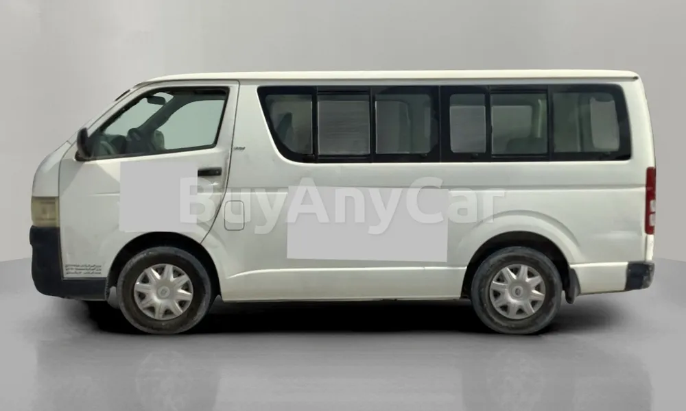 Vehicle photo 4