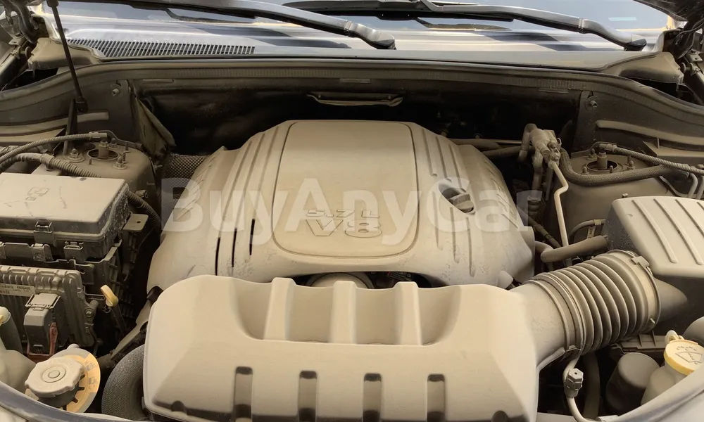 Vehicle photo 6