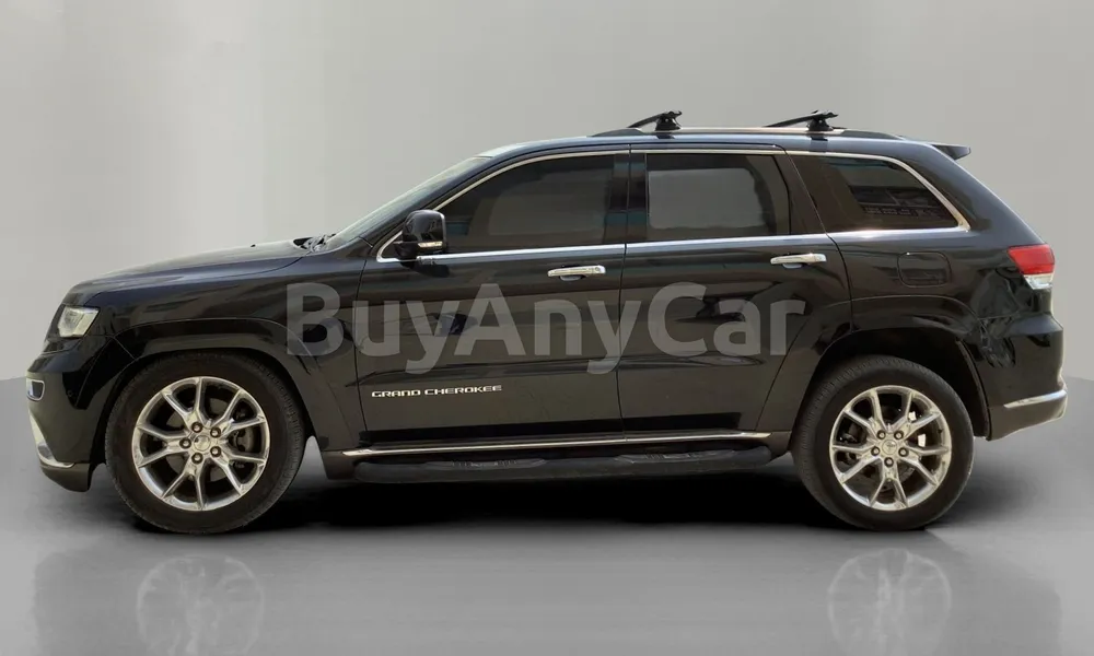 Vehicle photo 4