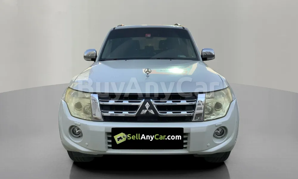 Vehicle photo 1
