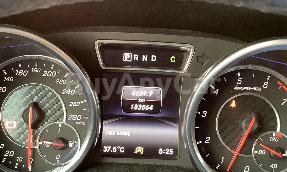 Vehicle photo 7