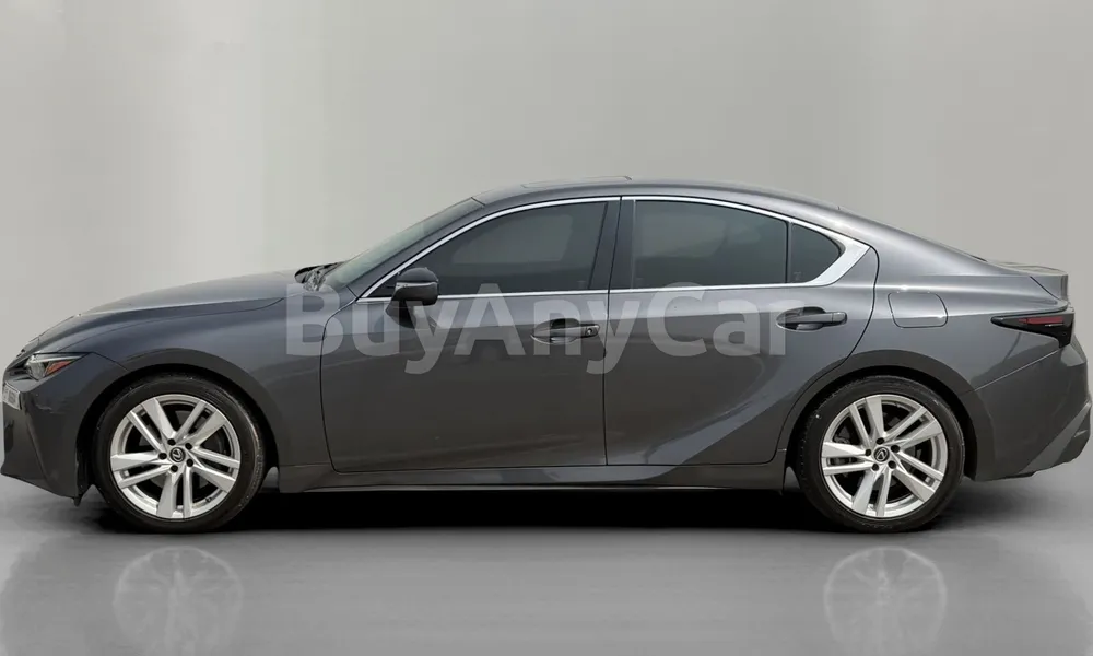 Vehicle photo 4