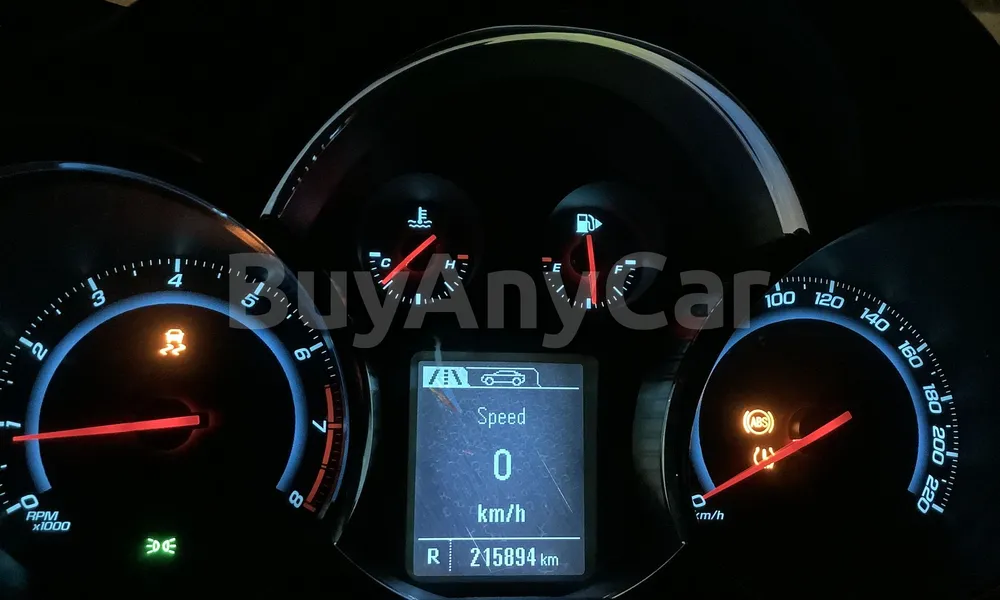 Vehicle photo 5