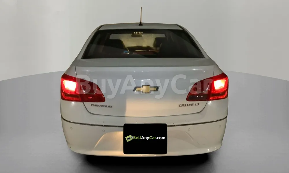 Vehicle photo 2
