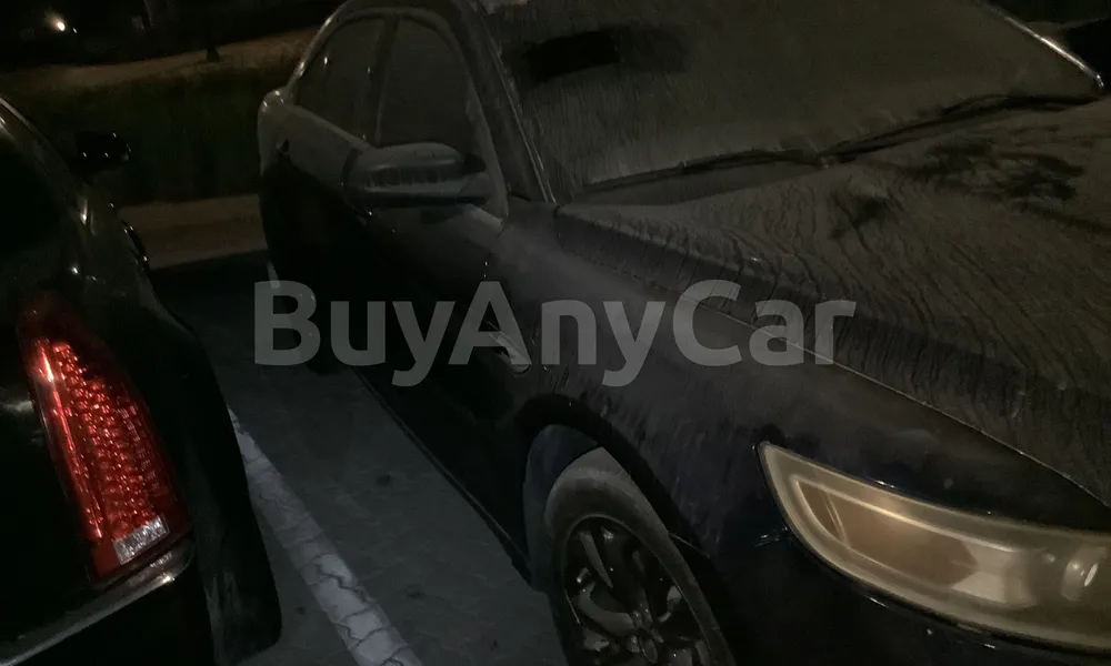 Vehicle photo 3