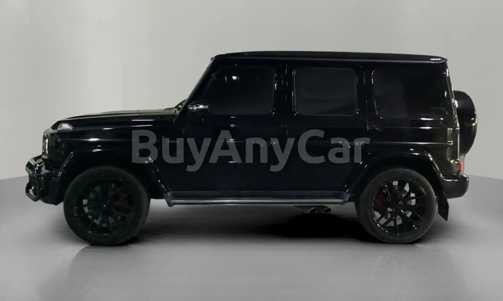 Vehicle photo 4