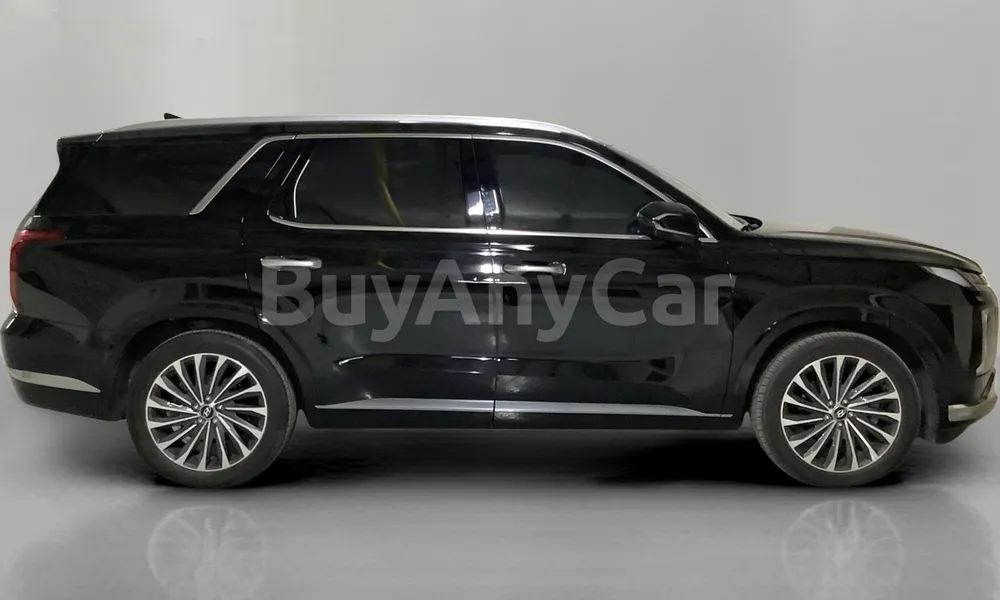 Vehicle photo 5