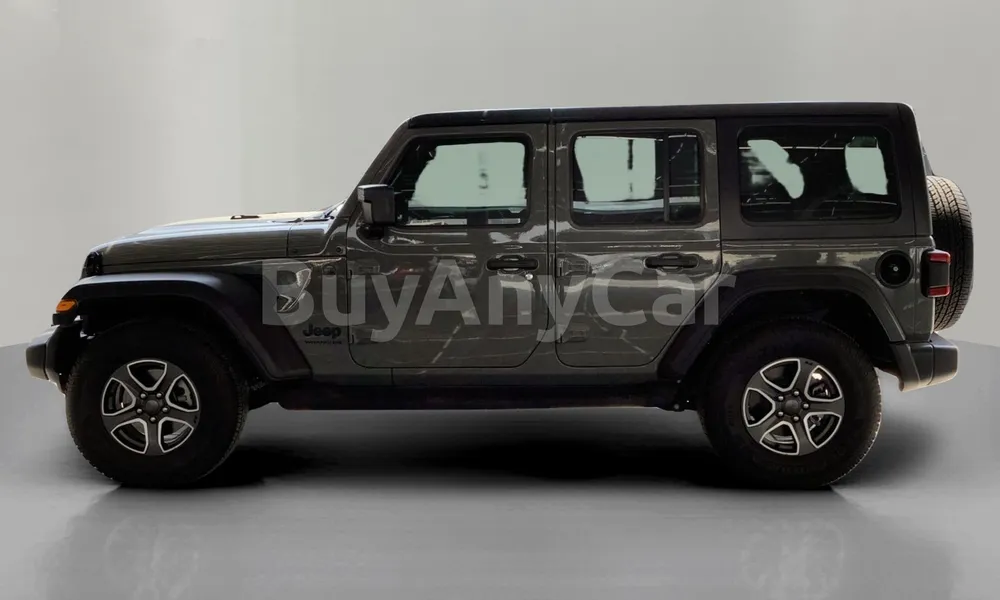 Vehicle photo 4