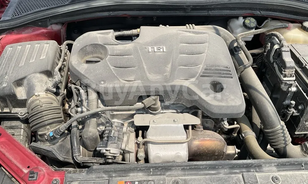 Vehicle photo 6