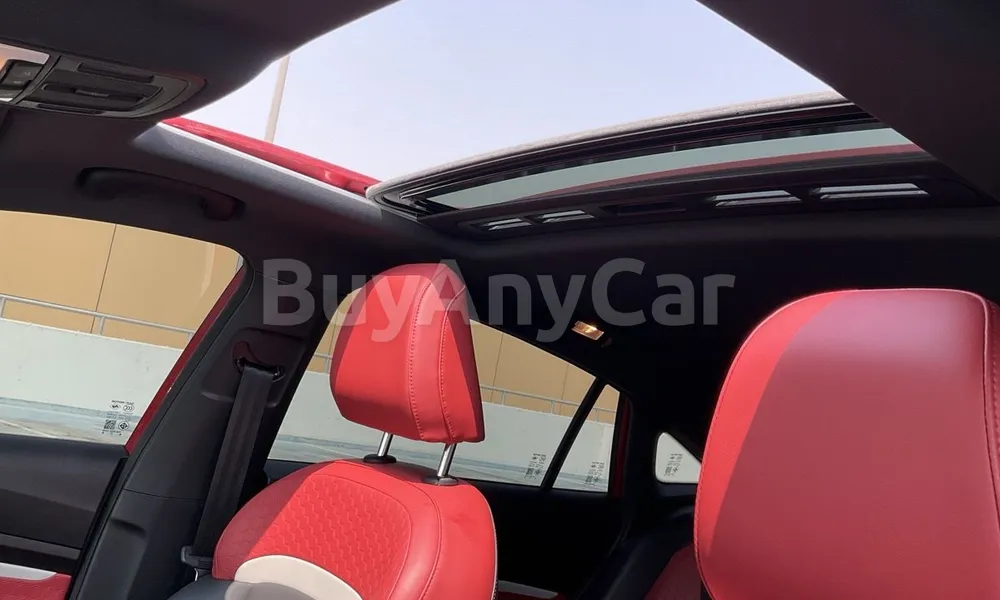 Vehicle photo 7