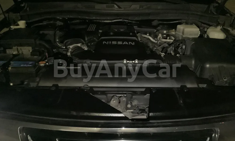 Vehicle photo 5