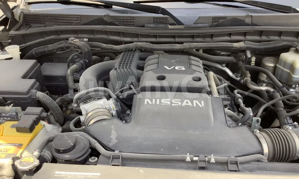 Vehicle photo 6