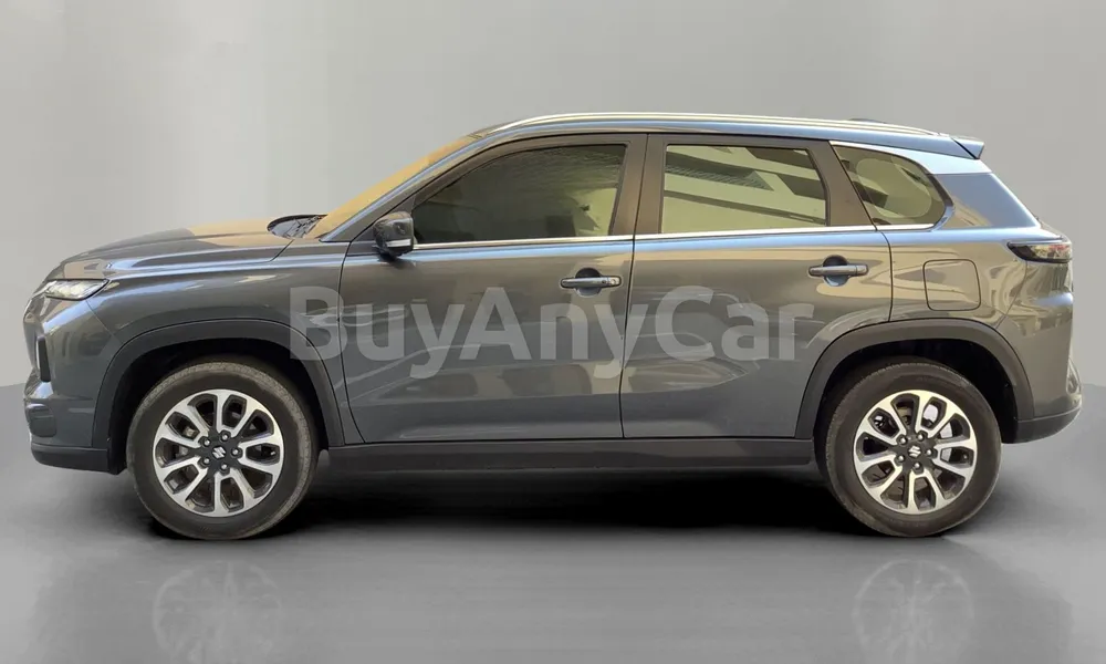 Vehicle photo 3