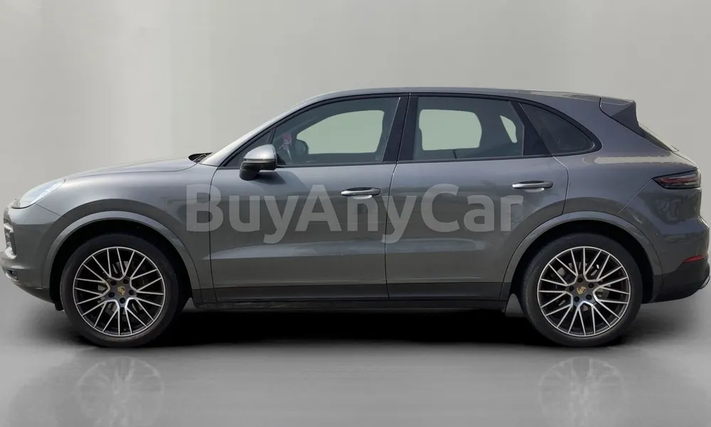 Vehicle photo 3