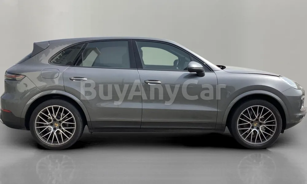 Vehicle photo 4