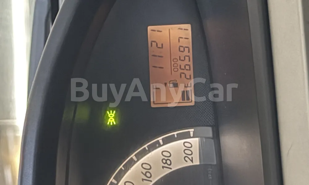 Vehicle photo 7