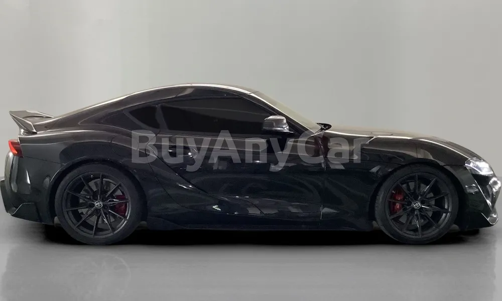 Vehicle photo 3