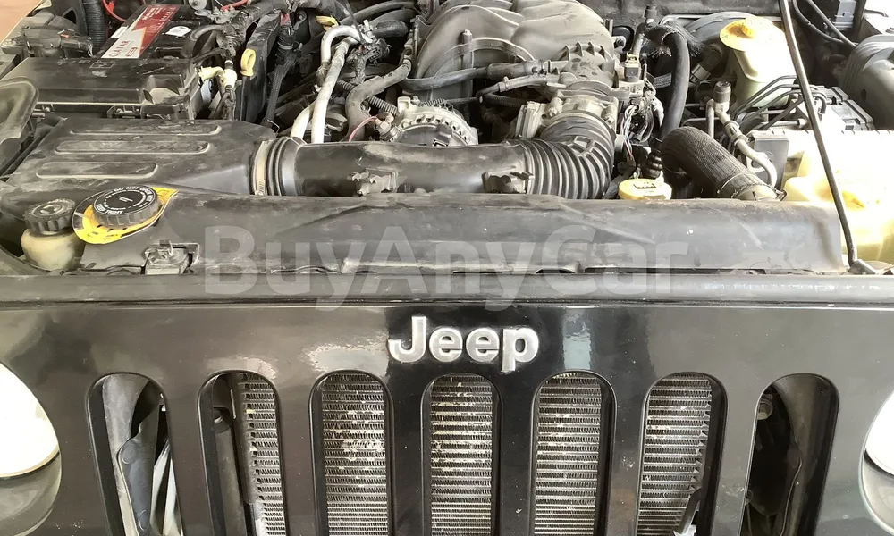 Vehicle photo 7