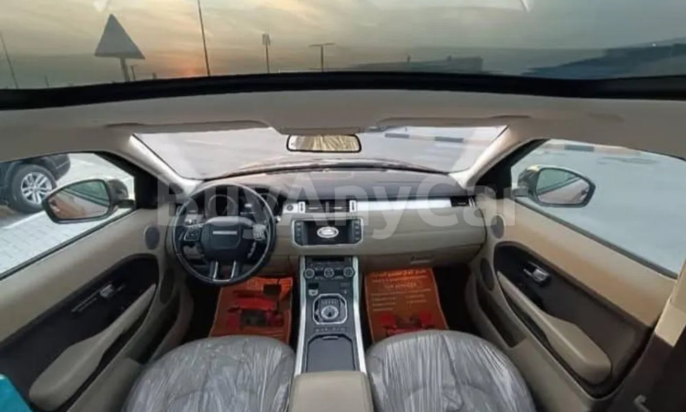 Vehicle photo 3