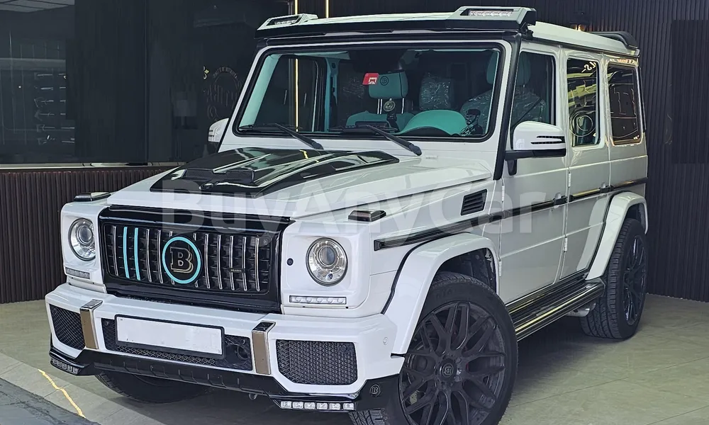 Vehicle photo 7
