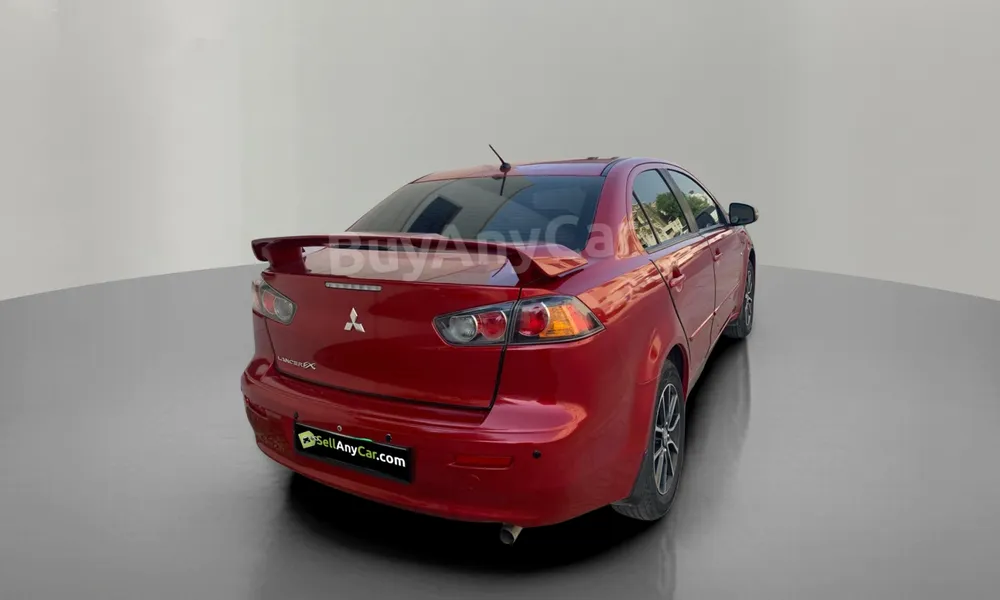 Vehicle photo 2