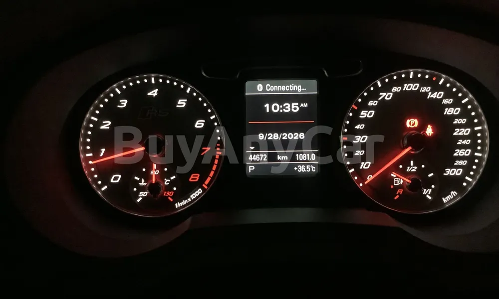 Vehicle photo 7