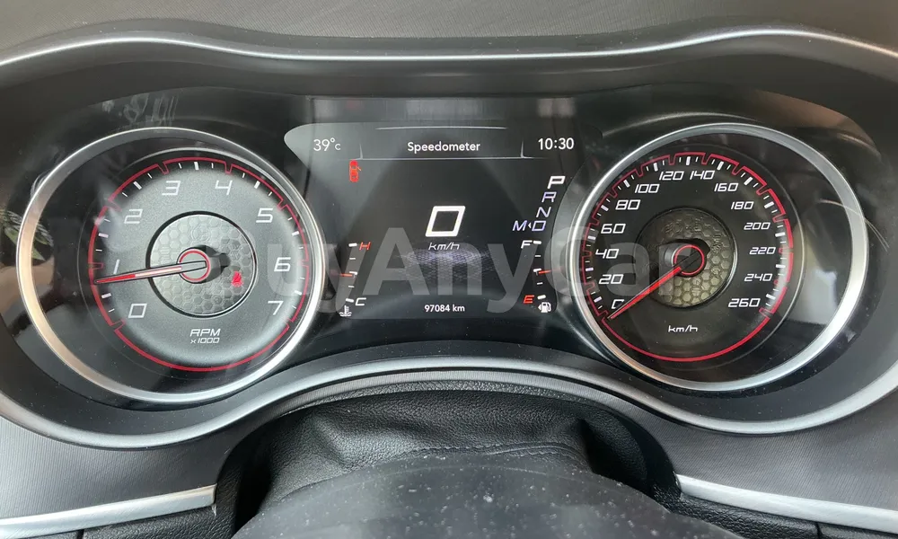 Vehicle photo 7