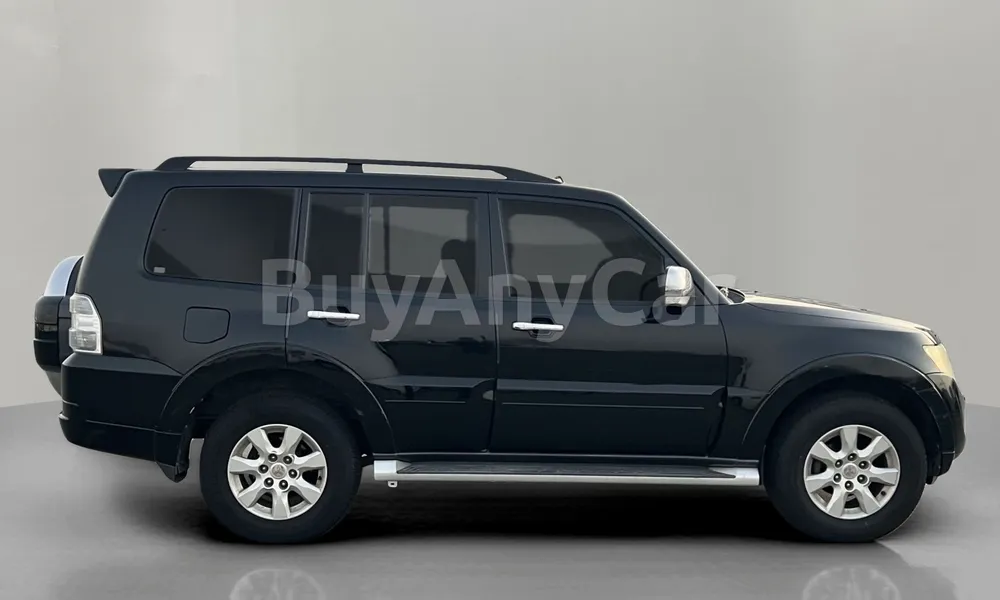 Vehicle photo 3