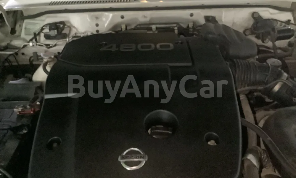 Vehicle photo 5