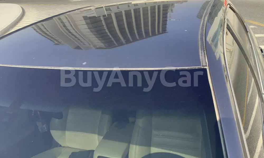 Vehicle photo 5
