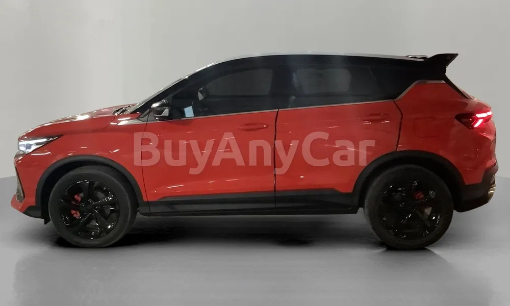Vehicle photo 4