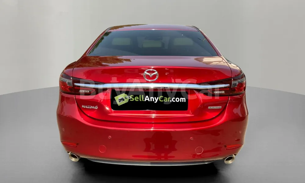 Vehicle photo 2