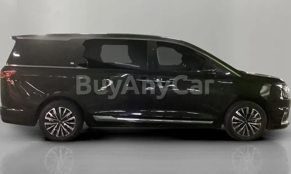 Vehicle photo 3