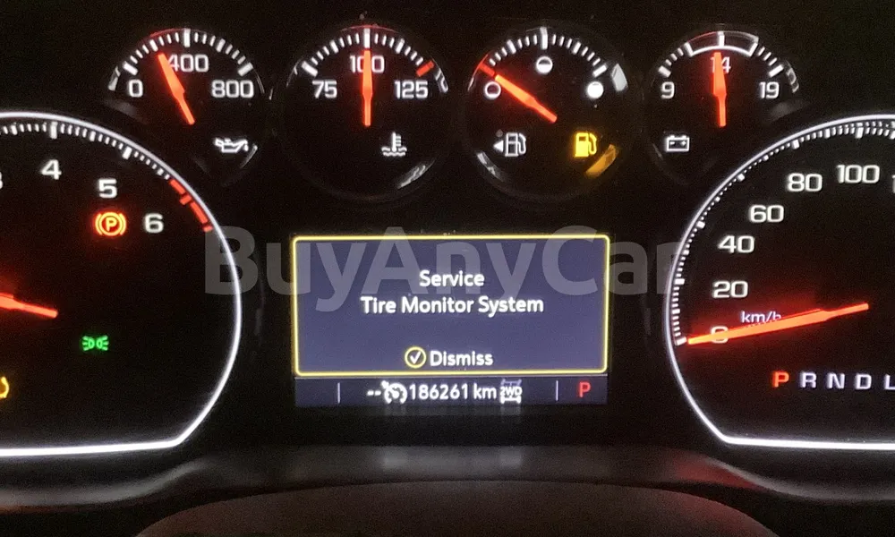Vehicle photo 9