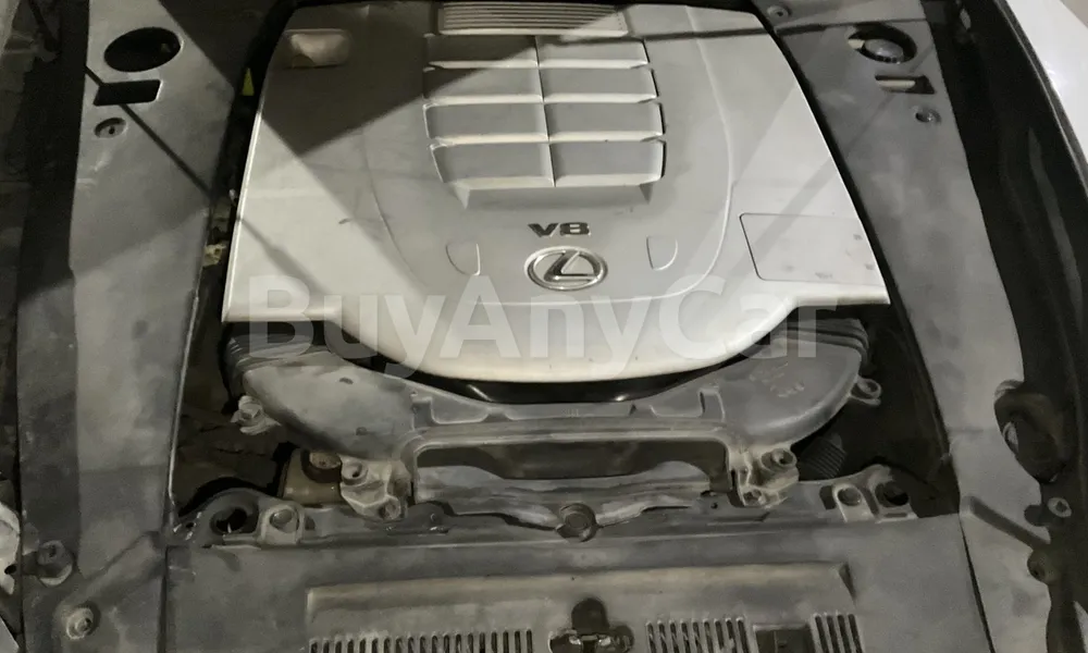 Vehicle photo 6