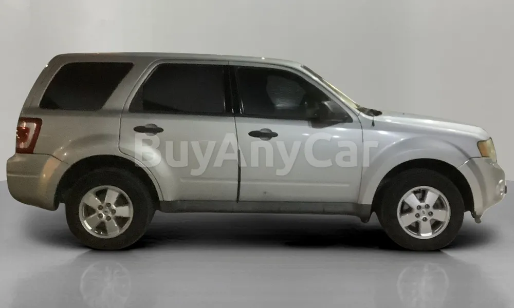 Vehicle photo 4