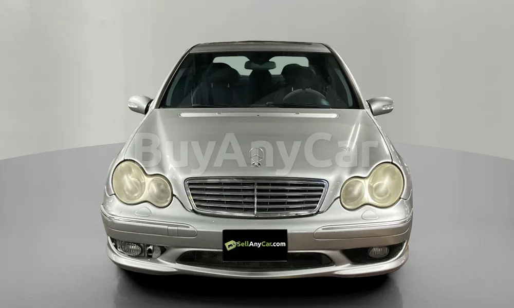 Vehicle photo 1