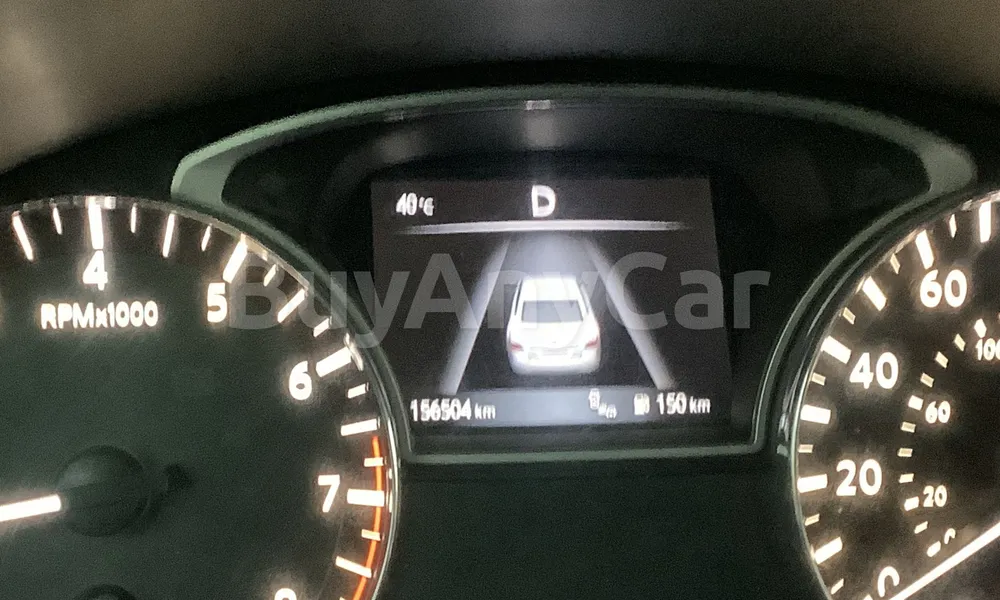 Vehicle photo 8