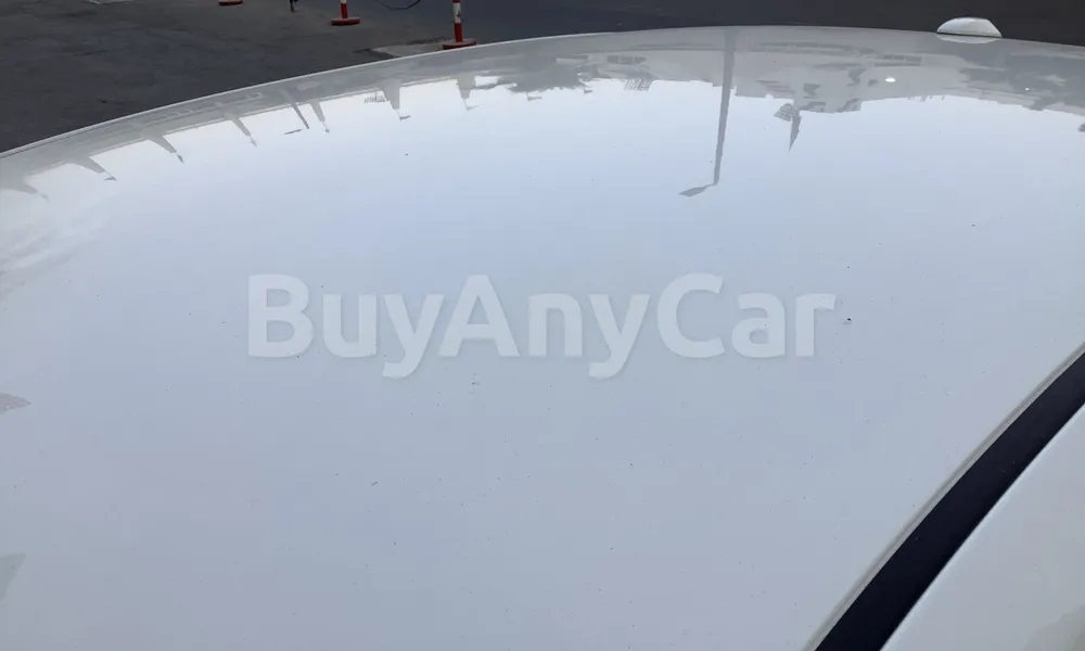 Vehicle photo 5