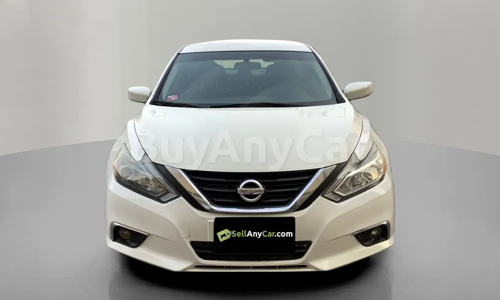 Vehicle photo 1