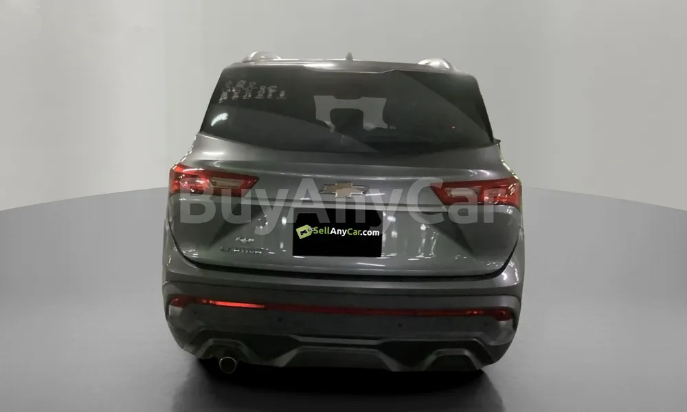 Vehicle photo 2